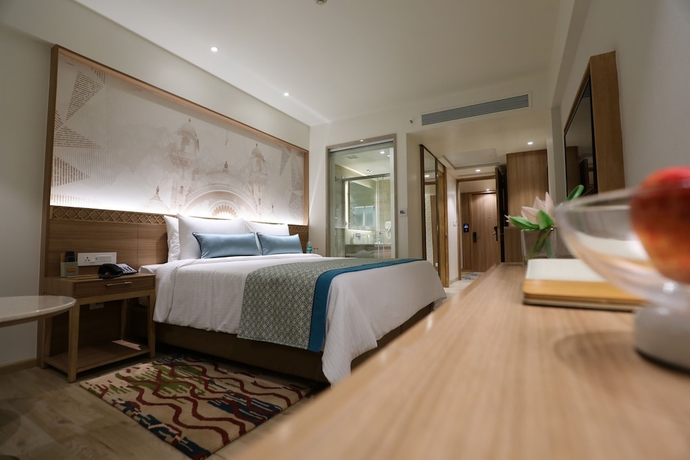 Imagen de la habitación del Hotel Bellevue Sarovar Premiere Junagadh. Foto 6