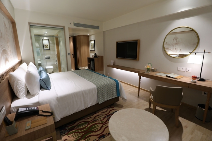 Imagen de la habitación del Hotel Bellevue Sarovar Premiere Junagadh. Foto 10