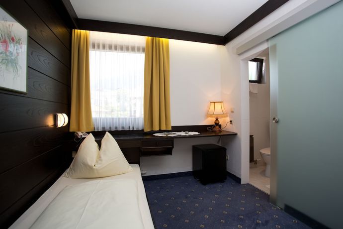 Imagen de la habitación del Hotel Bellevue, Seeboden am Millstätter See. Foto 9