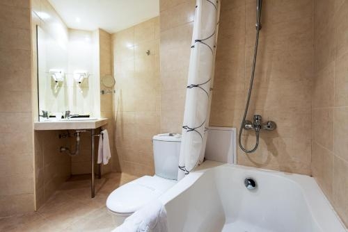 Imagen general del Hotel Bellevue Ski & Spa. Foto 3