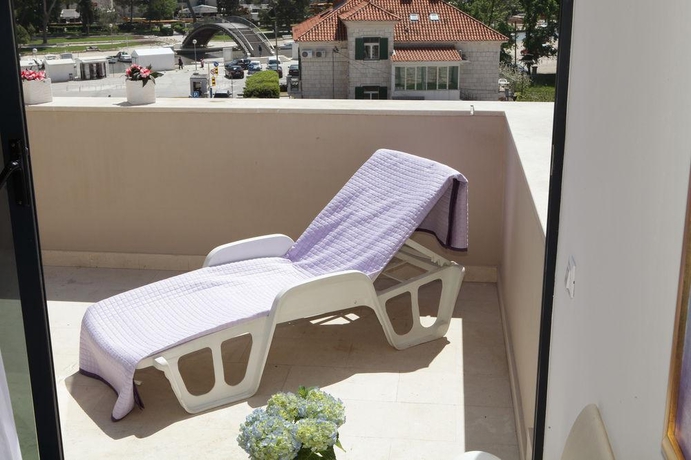 Imagen general del Hotel Bellevue, Trogir. Foto 5