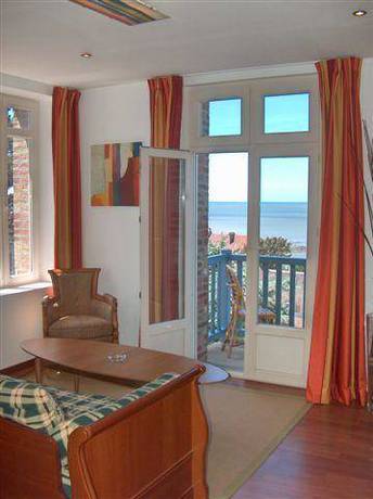 Imagen de la habitación del Hotel Bellevue, Villerville. Foto 4