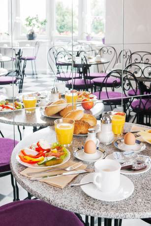 Imagen del bar/restaurante del Hotel Bellevue am Kurfürstendamm Berlin. Foto 5