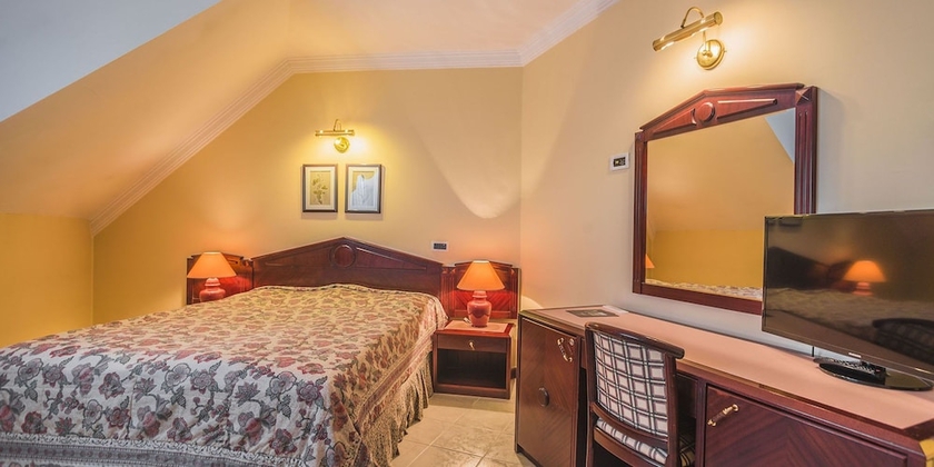 Imagen de la habitación del Hotel Bellevue and Resort. Foto 8