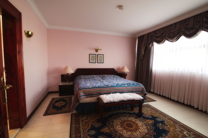 Imagen de la habitación del Hotel Bellevue and Resort. Foto 14