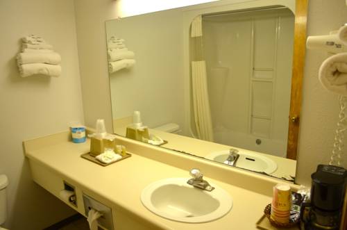 Imagen de la habitación del Hotel Bellingham Lodge. Foto 10