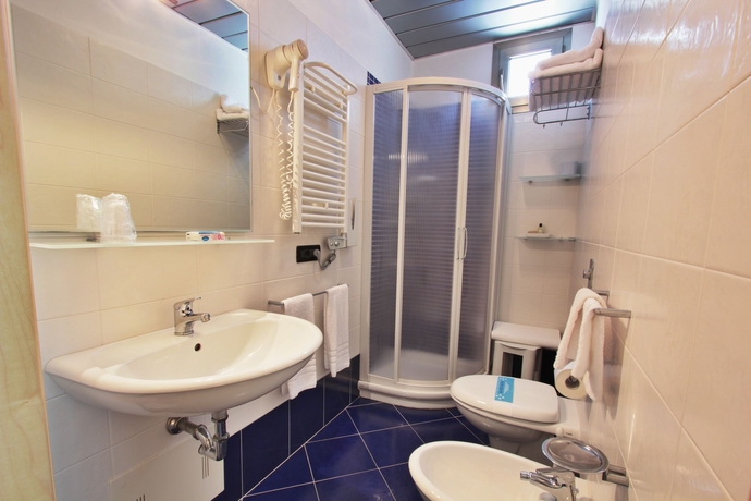 Imagen de la habitación del Hotel Bellini Relais. Foto 10