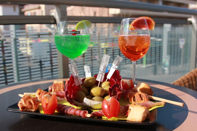 Imagen del bar/restaurante del Hotel Bellini Relais. Foto 6