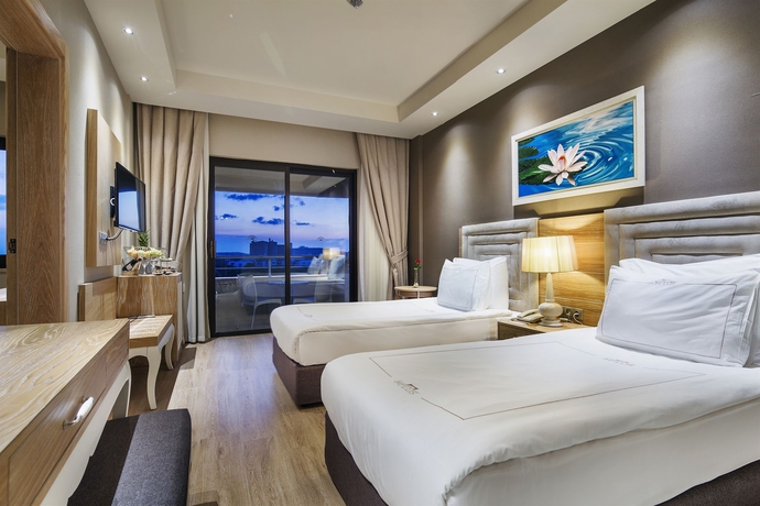 Imagen de la habitación del Hotel Bellis Deluxe. Foto 5