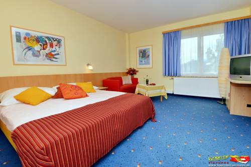 Imagen de la habitación del Hotel Bellis. Foto 9