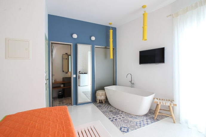 Imagen de la habitación del Hotel Bellissimo Resort. Foto 16