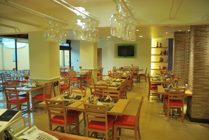 Imagen del bar/restaurante del Hotel Bello Veracruz. Foto 2