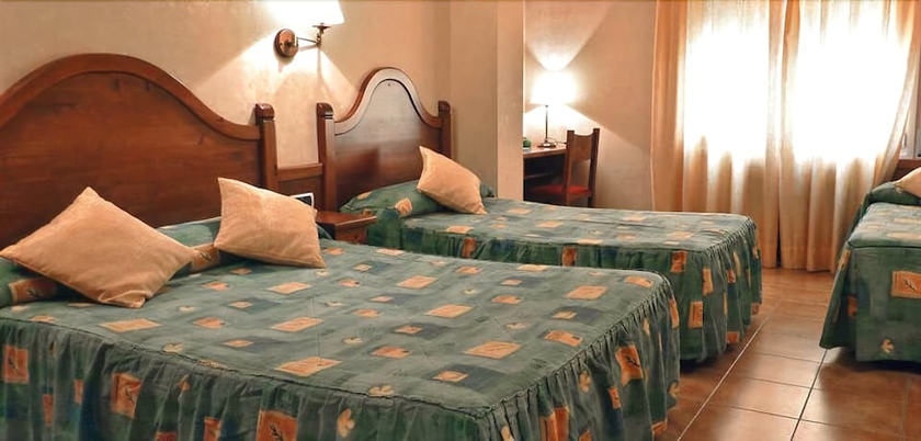 Imagen de la habitación del Hotel Bellpi. Foto 9