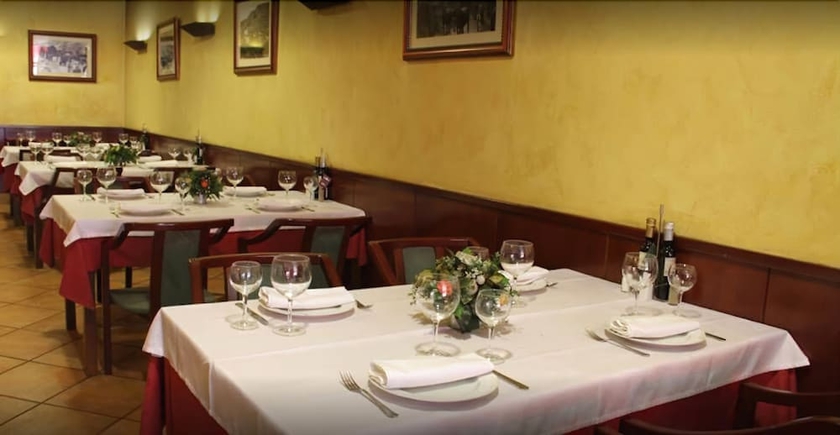 Imagen del bar/restaurante del Hotel Bellpi. Foto 4