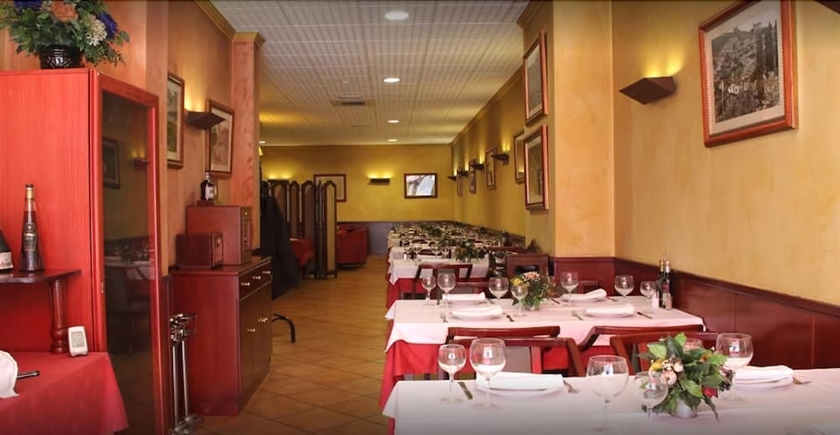 Imagen del bar/restaurante del Hotel Bellpi. Foto 6