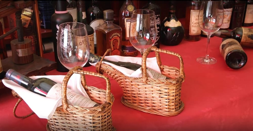 Imagen del bar/restaurante del Hotel Bellpi. Foto 7