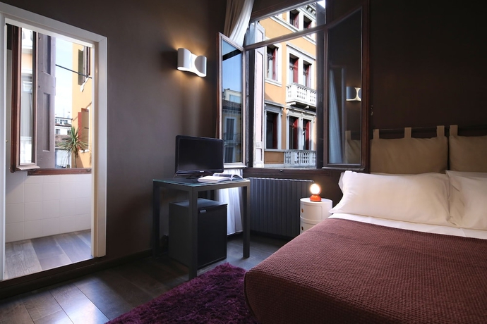 Imagen de la habitación del Hotel Belludi 37. Foto 7