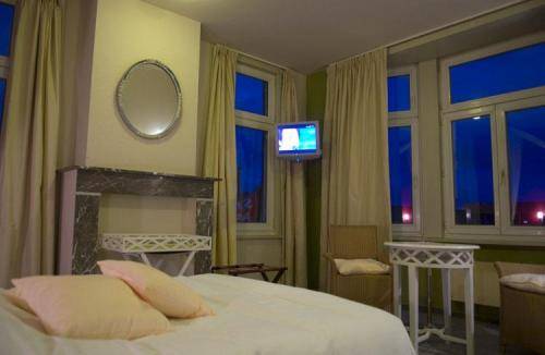 Imagen de la habitación del Hotel Bell-x. Foto 7