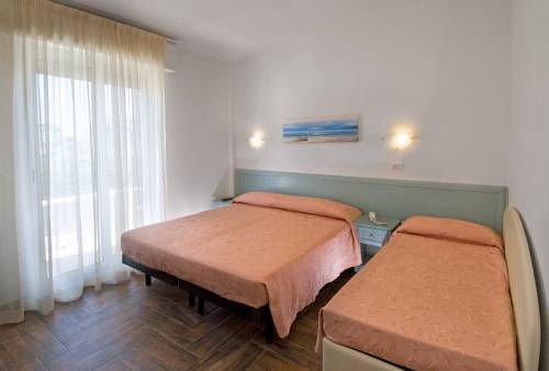 Imagen de la habitación del Hotel Belmar, Cattolica. Foto 4