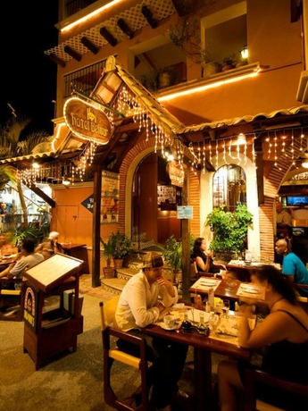 Imagen de los interiores del Hotel Belmar, Isla Mujeres. Foto 19