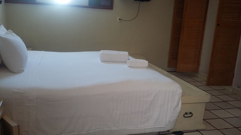 Imagen de la habitación del Hotel Belmar, Isla Mujeres. Foto 15