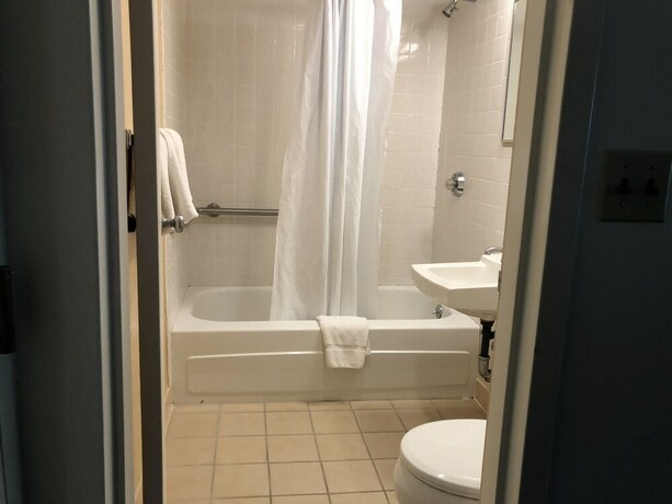 Imagen general del Hotel Belmar Motor Lodge. Foto 9