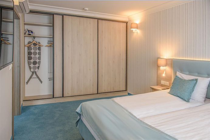 Imagen de la habitación del Hotel Belmar Park Resort & SPA. Foto 18