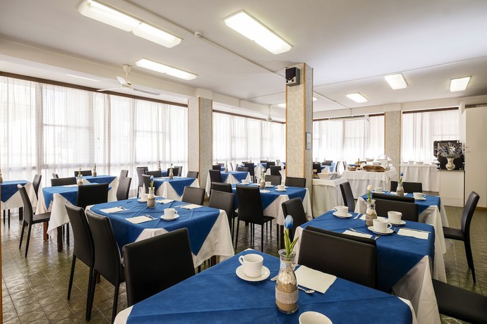 Imagen del bar/restaurante del Hotel Belmar, Rimini. Foto 5
