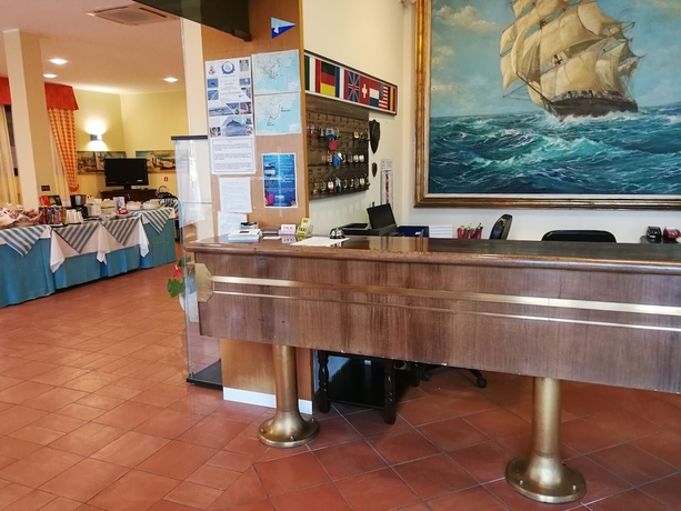 Imagen de los interiores del Hotel Belmare, Porto Azzurro. Foto 19