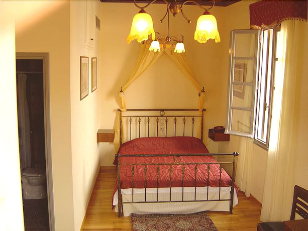 Imagen de la habitación del Hotel Belmondo. Foto 17