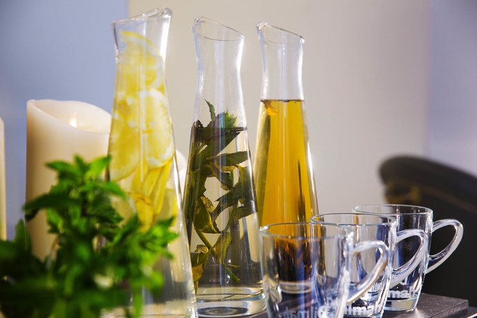 Imagen del bar/restaurante del Hotel Belmont Champs Elysees. Foto 5