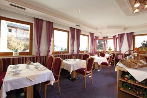 Imagen de los interiores del Hotel Belmont, Fiss . Foto 7