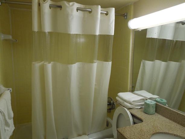 Imagen de la habitación del Hotel Belmont Inn And Suites, Virginia Beach. Foto 8