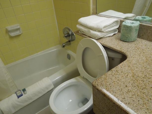 Imagen de la habitación del Hotel Belmont Inn And Suites, Virginia Beach. Foto 11