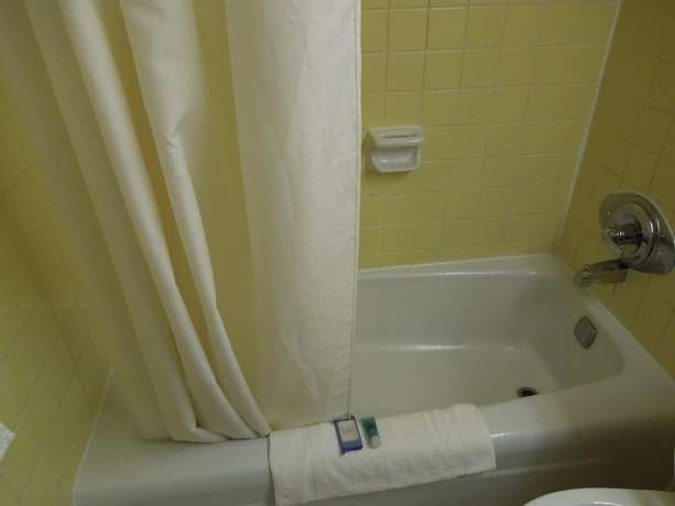 Imagen de la habitación del Hotel Belmont Inn And Suites, Virginia Beach. Foto 15