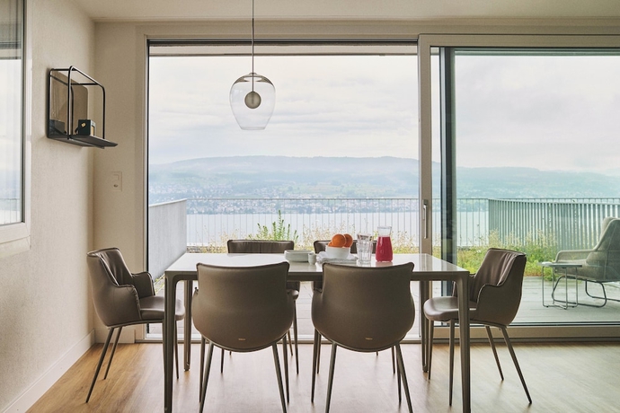 Imagen del bar/restaurante del Hotel Belmont Residences lakeview Horgen. Foto 2