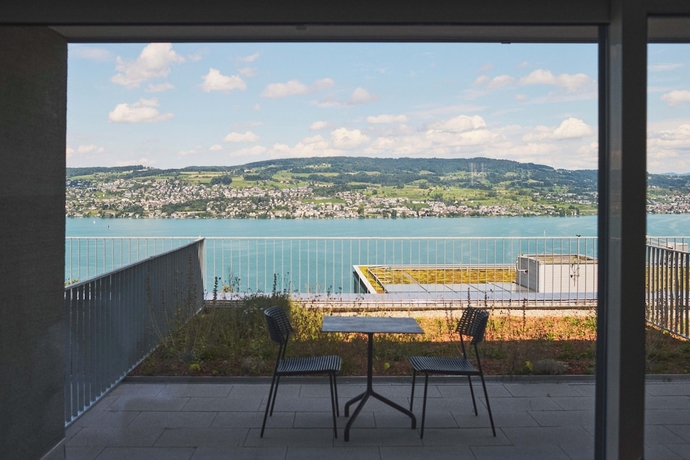 Imagen del bar/restaurante del Hotel Belmont Residences lakeview Horgen. Foto 3