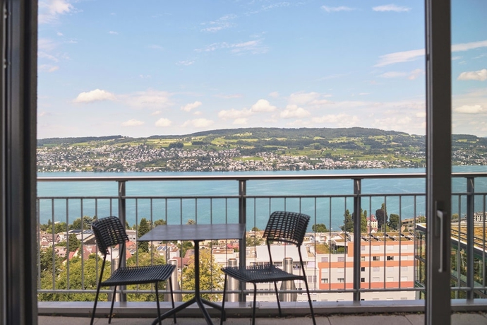 Imagen del bar/restaurante del Hotel Belmont Residences lakeview Horgen. Foto 4