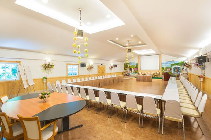 Imagen de los interiores del Hotel Belmont Village. Foto 15