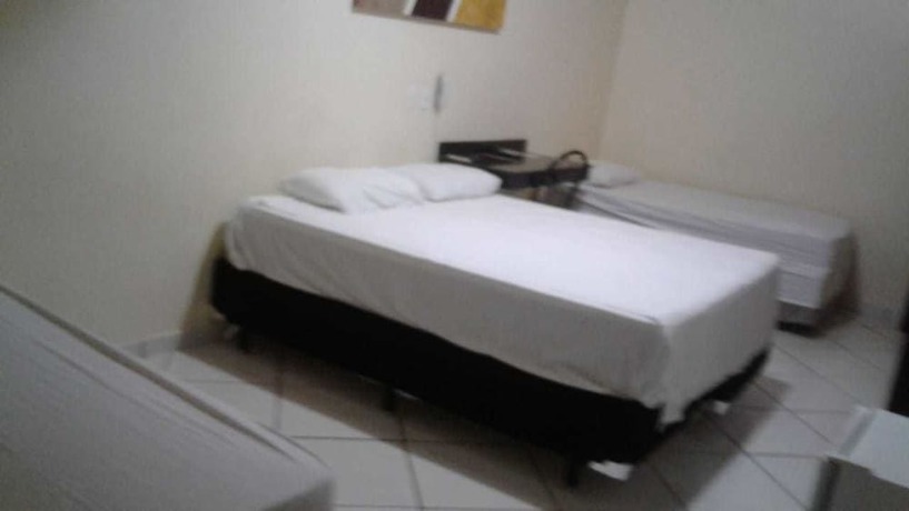 Imagen de la habitación del Hotel Belo Horizonte, Sertaozinho. Foto 18