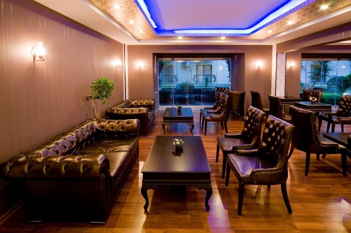 Imagen del bar/restaurante del Hotel Belpoint Beach. Foto 3