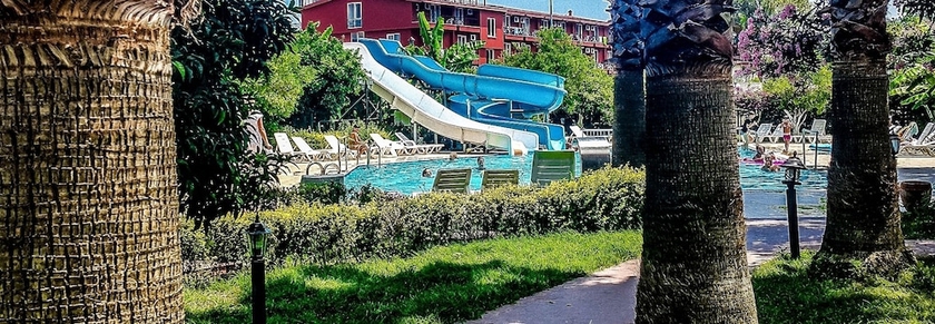 Imagen de la piscina del Hotel Belpoint Beach. Foto 19