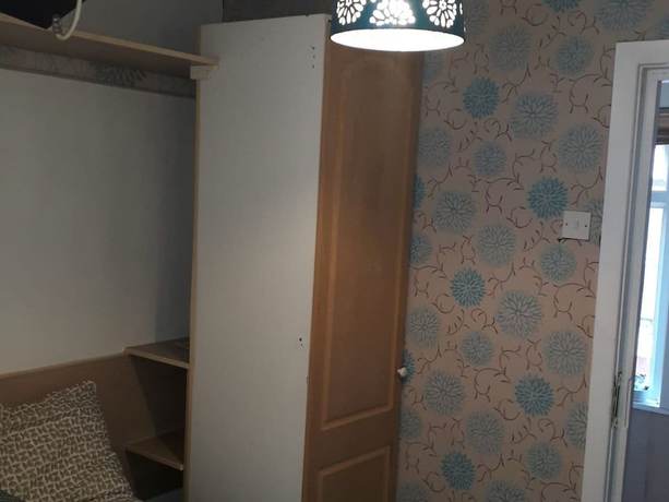 Imagen de la habitación del Hotel Belroy. Foto 18