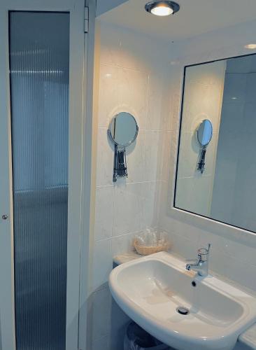 Imagen de la habitación del Hotel Belsito Wellness & Spa. Foto 9