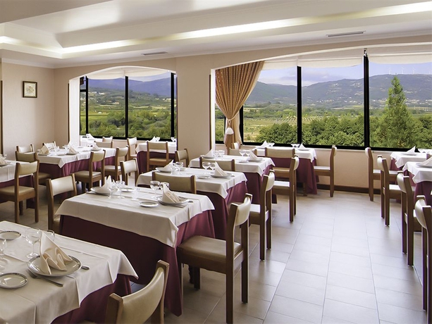 Imagen del bar/restaurante del Hotel Belsol. Foto 3