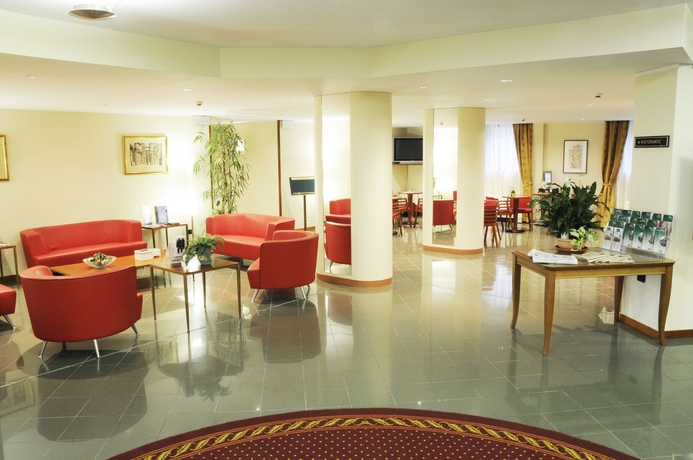 Imagen de los interiores del Hotel Belstay Milano Linate. Foto 15
