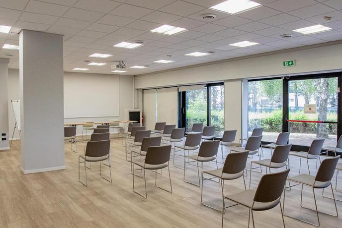 Imagen de los interiores del Hotel Belstay Venezia Mestre. Foto 18