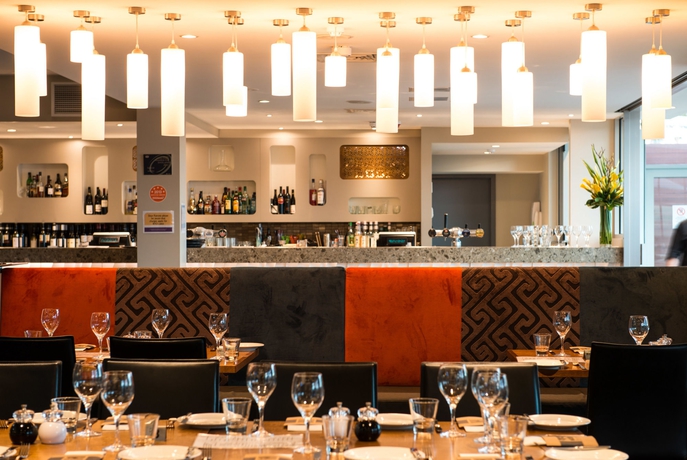 Imagen del bar/restaurante del Hotel Beltana Hotel. Foto 2