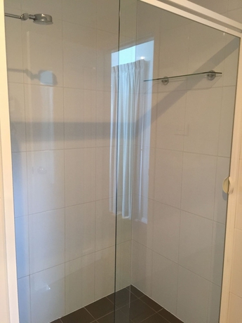 Imagen de la habitación del Hotel Beltana Villas. Foto 19