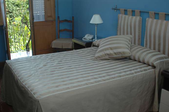 Imagen de la habitación del Hotel Beltran. Foto 8